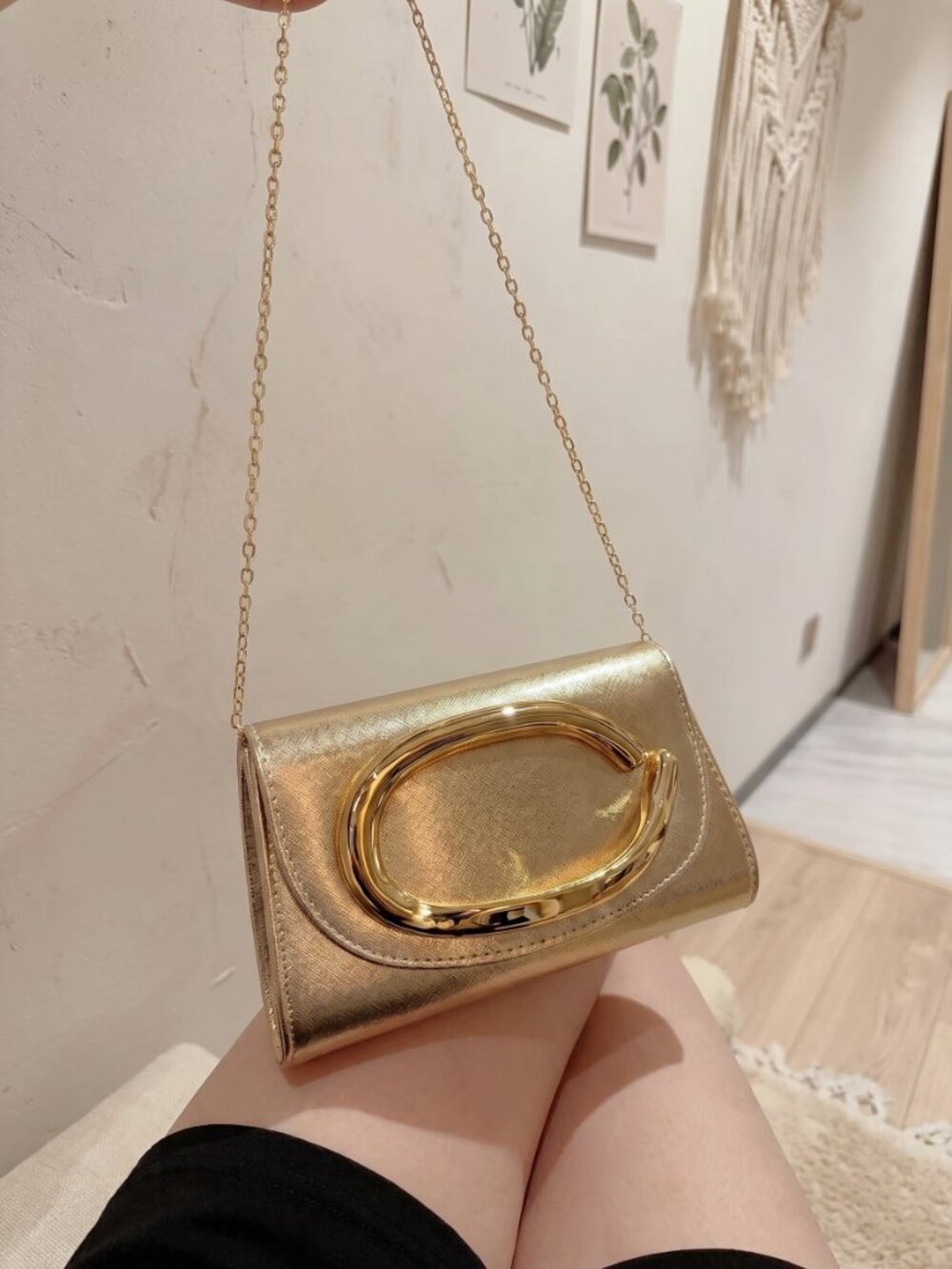 Women’s Gold Metallic Evening Clutch Chain Strap Mini Party Shoulder Bag - Picture 3 of 8